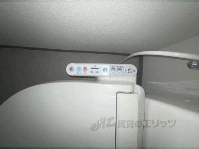 トイレ　洗浄機能付き