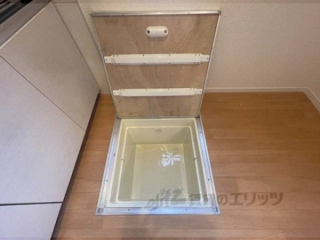 床下収納