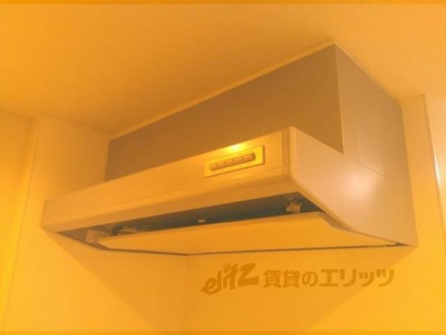 キッチン　換気扇