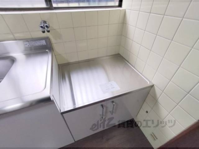 キッチン　コンロ置場