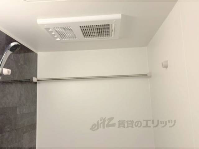 風呂　物干し竿