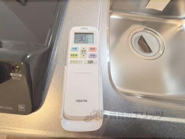 エアコンリモコン