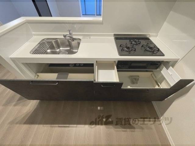 キッチン　下収納