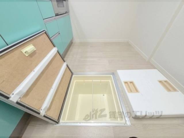 床下収納