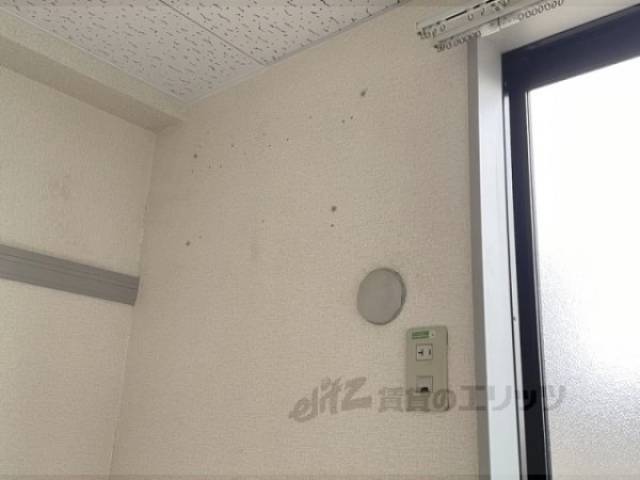 エアコン　設置場所