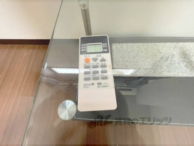 エアコン　リモコン