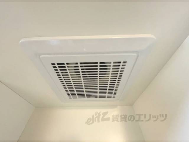 キッチン　換気扇