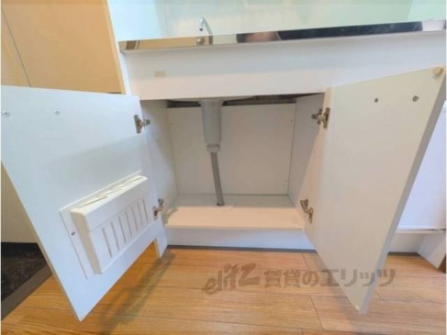 キッチン　収納