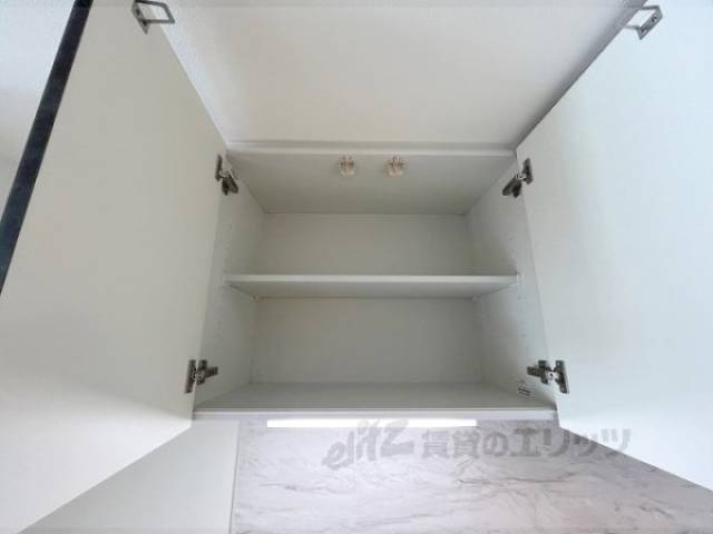 キッチン　キッチン上部棚