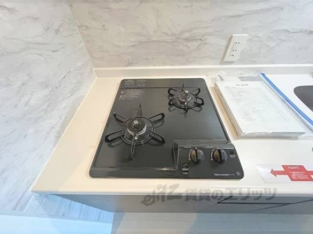 キッチン　ガス2口コンロ