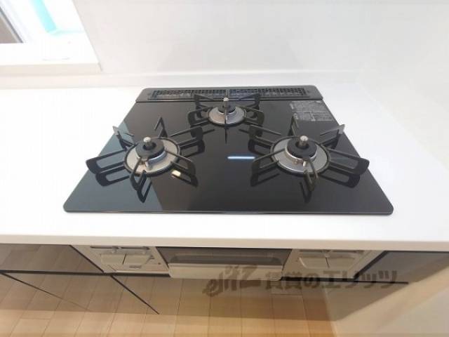 キッチン　コンロ