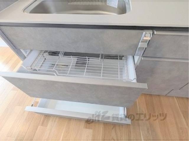 キッチン　キッチン下部収納