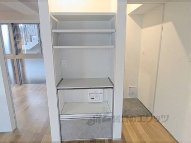 リビング　収納