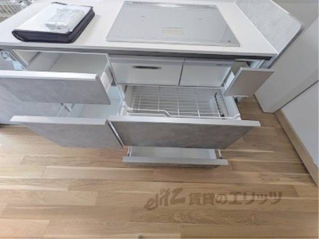 キッチン　キッチン下部収納
