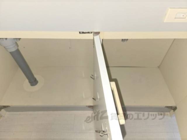 キッチン　収納