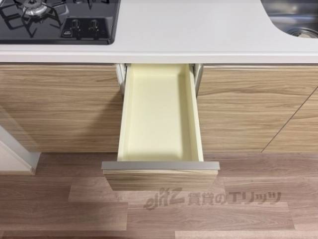 キッチン　下収納