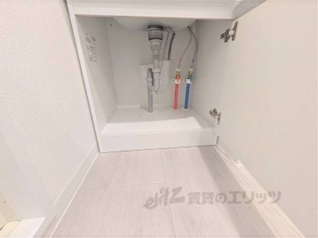 洗面所　洗面下収納