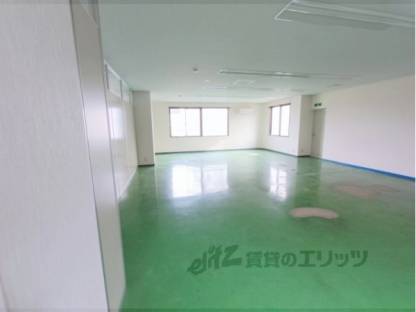 テナント部分