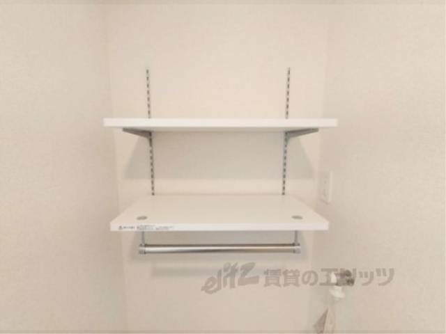 洗濯機置場　棚