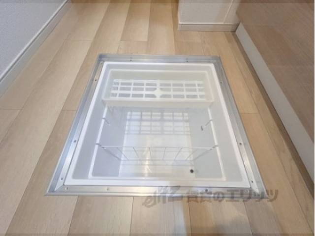 キッチン　床下収納