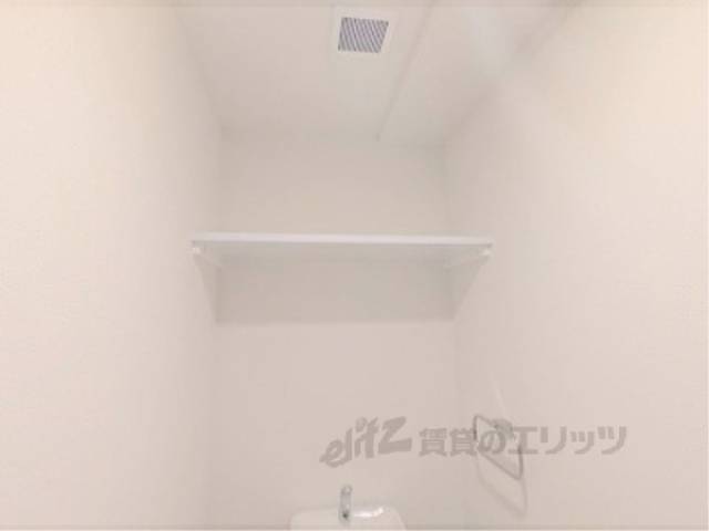 トイレ　トイレ収納
