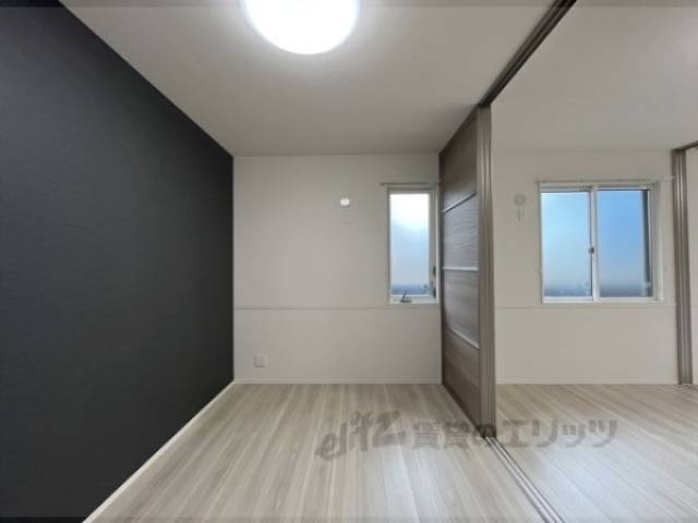 洋室　5.6帖