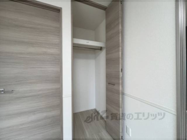 洋室　5帖