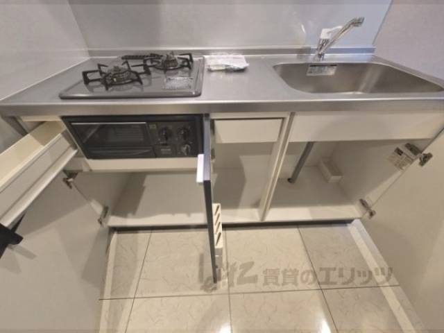 キッチン　下収納