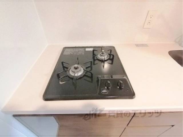 キッチン　ガス2口コンロ