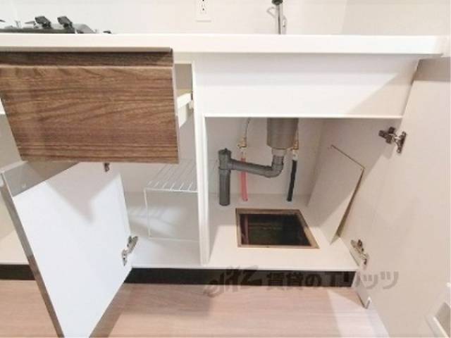 キッチン　キッチン下部収納