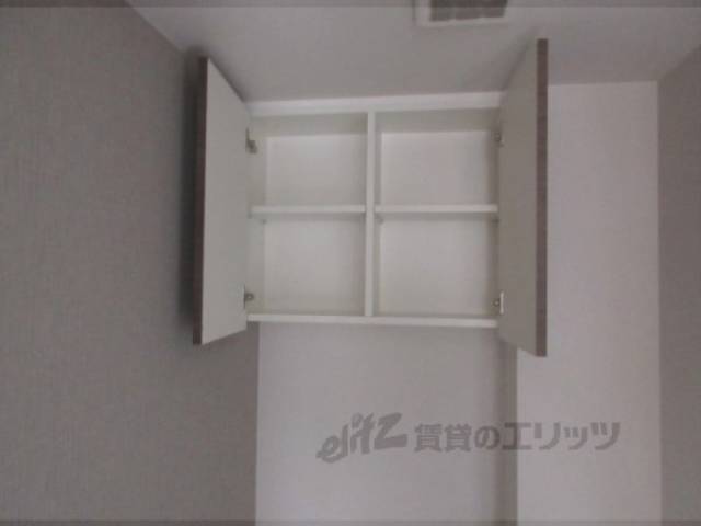 トイレ　収納