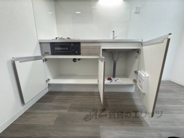 キッチン　収納