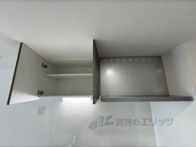 キッチン　上部