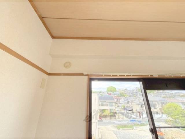 エアコン　設置場所