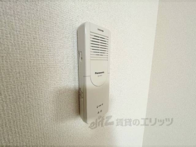 通話式インターホン