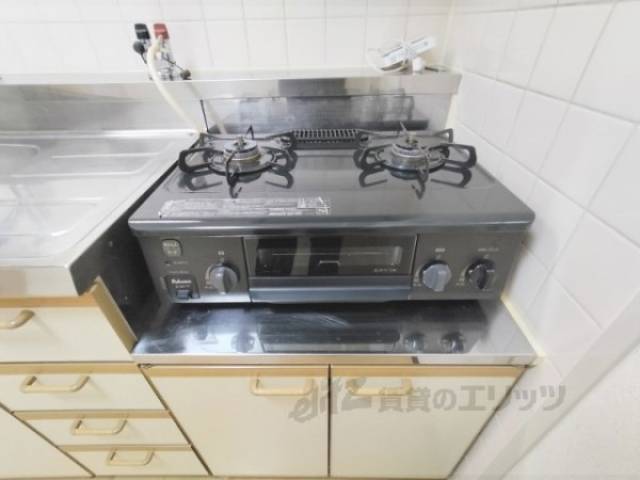キッチン　コンロ