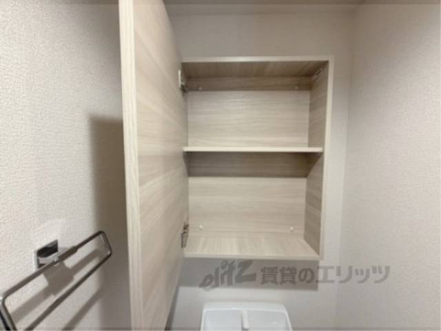 トイレ　トイレ上