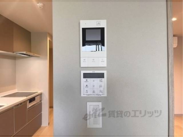 ドアフォン（ＴＶ含）　下　給湯器リモコン