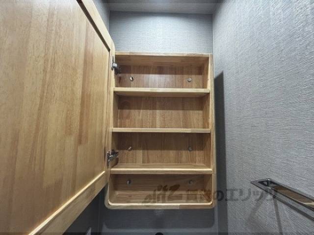 洗面所　洗面台収納
