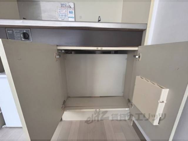 キッチン　下収納