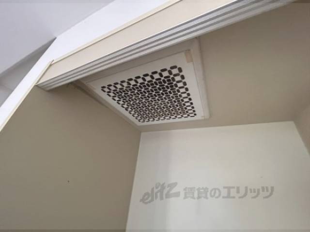 キッチン　換気扇