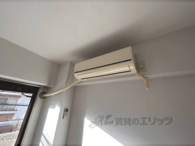キッチン　エアコン