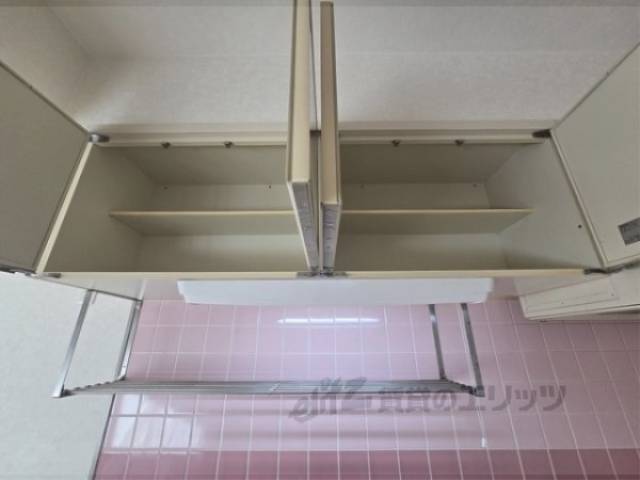 キッチン　収納