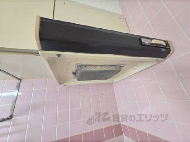 キッチン　換気扇