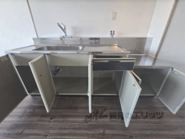 キッチン　収納