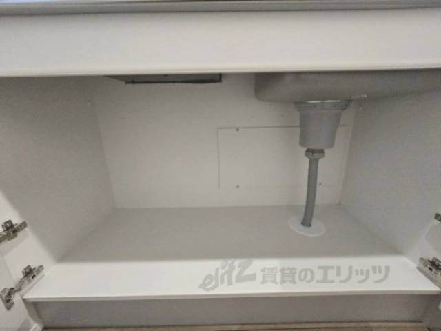 キッチン　下部収納