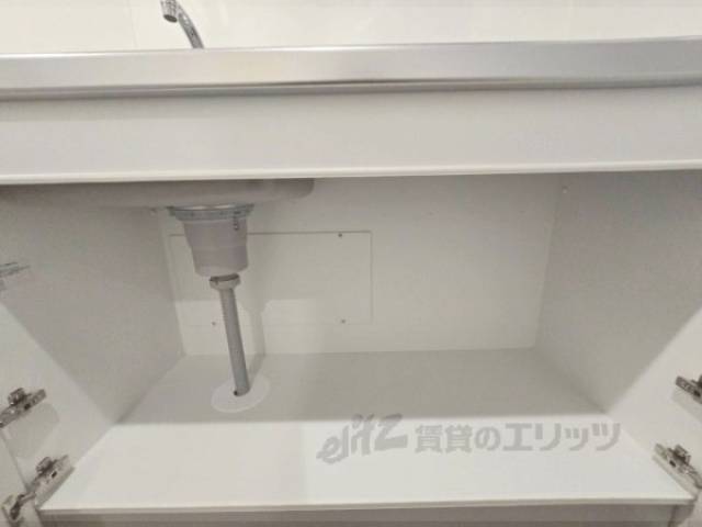 キッチン　下部収納