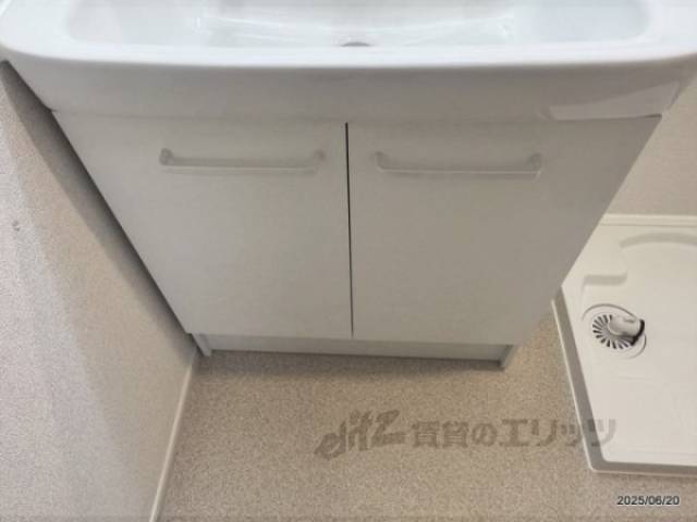 収納　洗面台下