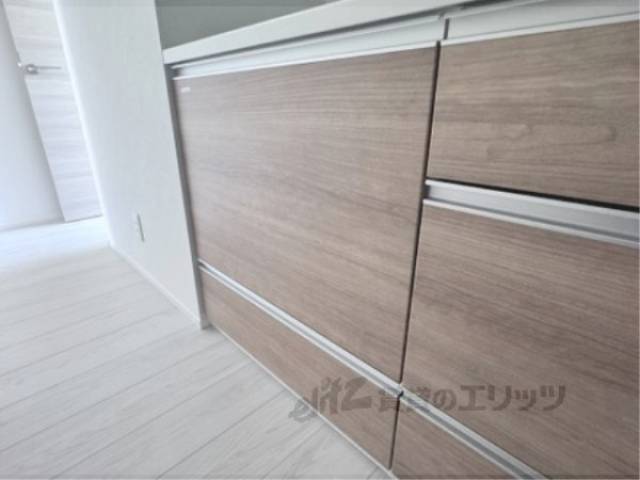 収納　キッチン下