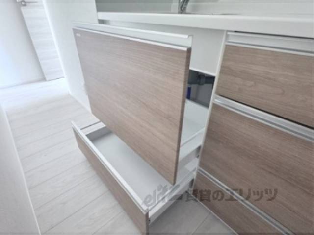 収納　キッチン下